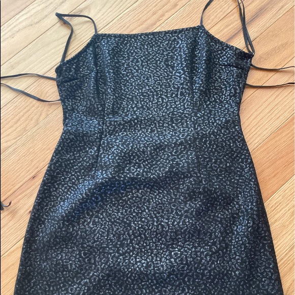 Urban Outfitters Small Strappy Back Black Dress Shimmery Print - Picture 5 of 8